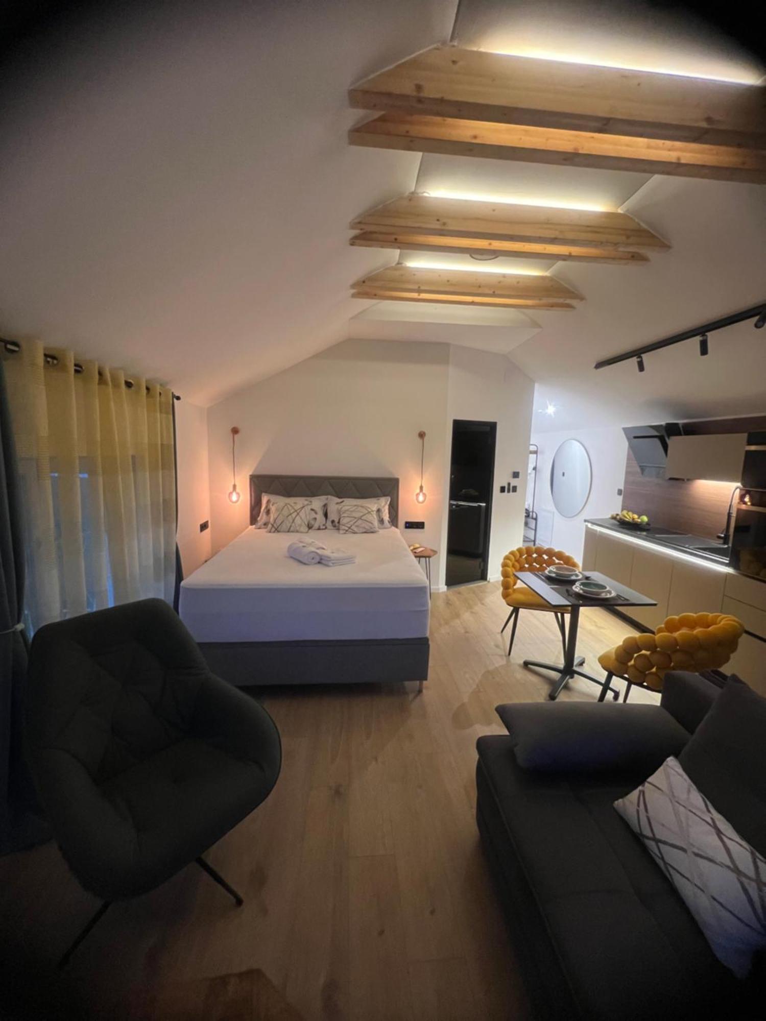 Отель Nova Luxury Design Jezdovec Экстерьер фото